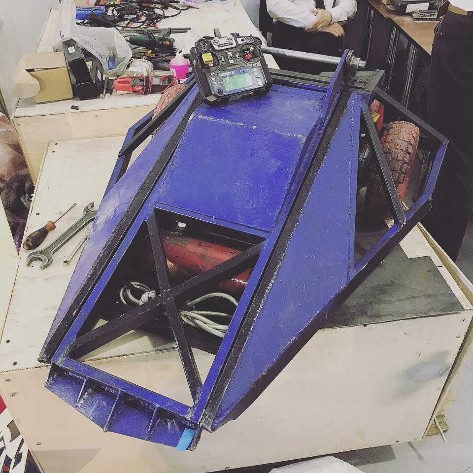 Heavyweight: Bitva Robotov Sochi 2017 - Robot Combat Archive