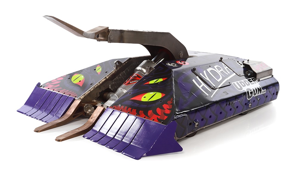 Competitor "Hydra" at BattleBots 2021 (Select Fights Only)
